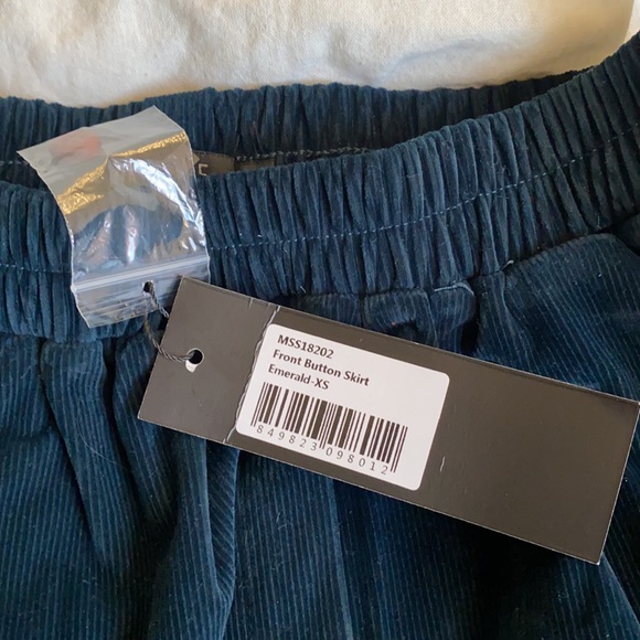 NWT Dark Blue Corduroy Skirt - Picture 4 of 4